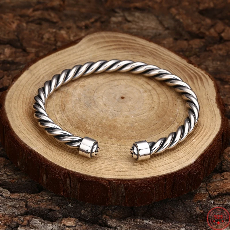 

S925 Sterling Silver Charms Bracelets for Men New Fashion Handmade Twist Twisted Pattern Simple Bangle Jewelry Wholesale