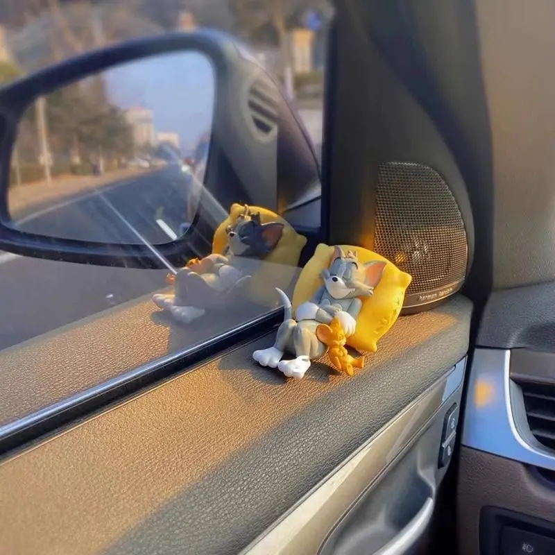 الكرتون الديكور توم القط جيري ماوس القط زخرفة لطيف مكتب الزينة رائعتين التماثيل لعبة أرقام سيارة ديكور المنزل