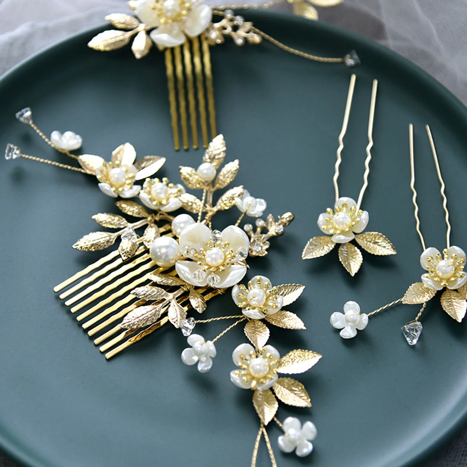 Hair Jewelry Flower Hair Combs Hairpin Handmade Alloy Headwear with Smooth Teeth for Festival Wedding Party Head Decor