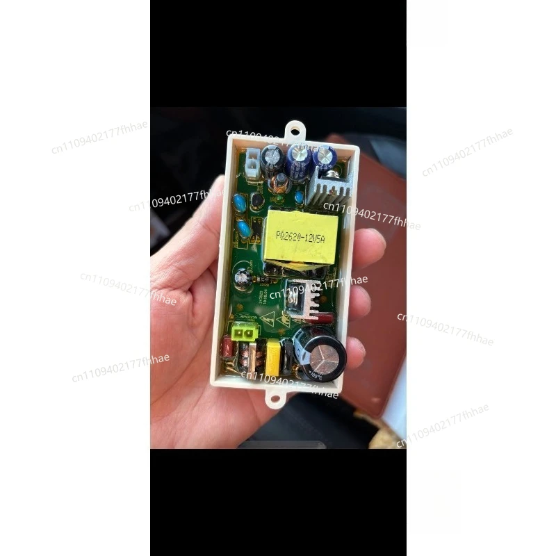 Universal Power Board, Please Contact Customer Service To Confirm.