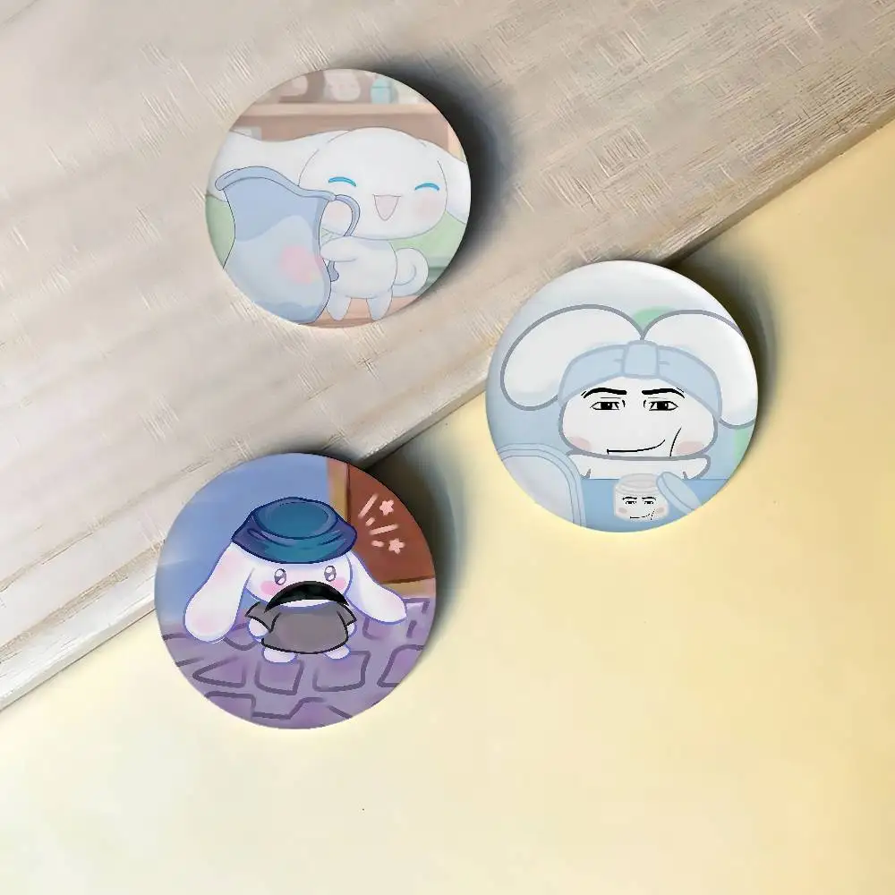 Cinnamon Dog Badges Peripheral Lapel Pins Tinplate Round Brooch For Shoulder Bag Accessories Souvenir Gifts