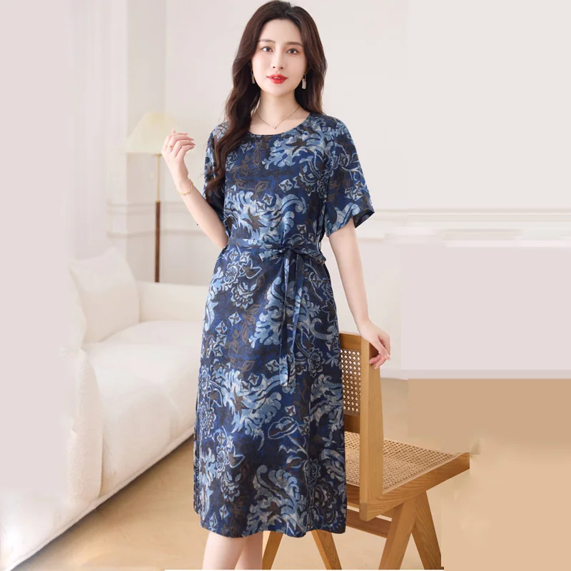 2026 New Summer Women's Mulberry Silk Dress Short Sleeve Round Neck Plus Size Tie Waist Breathable Silk Dress