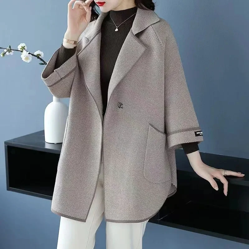 

Middle Aged and Elderly Woolen Outerwear Women's 2024 Spring and Autumn New Top Loose Knit Cardigan Mother's High-End Outerwear