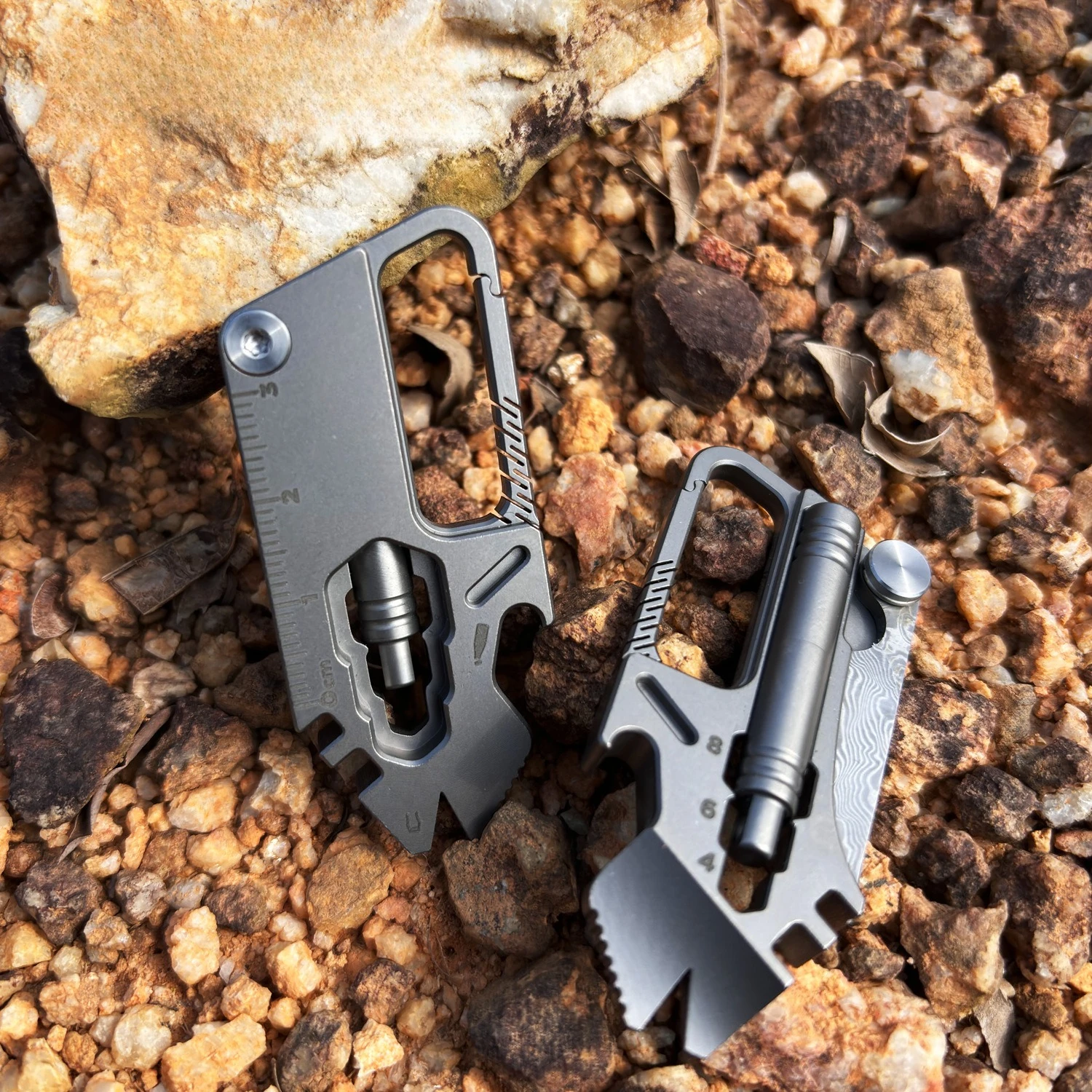 Titanium Alloy Keychain Buckle Outdoor Multi-function Mini EDC Tool Portable Pocket Key Ring Carabiner
