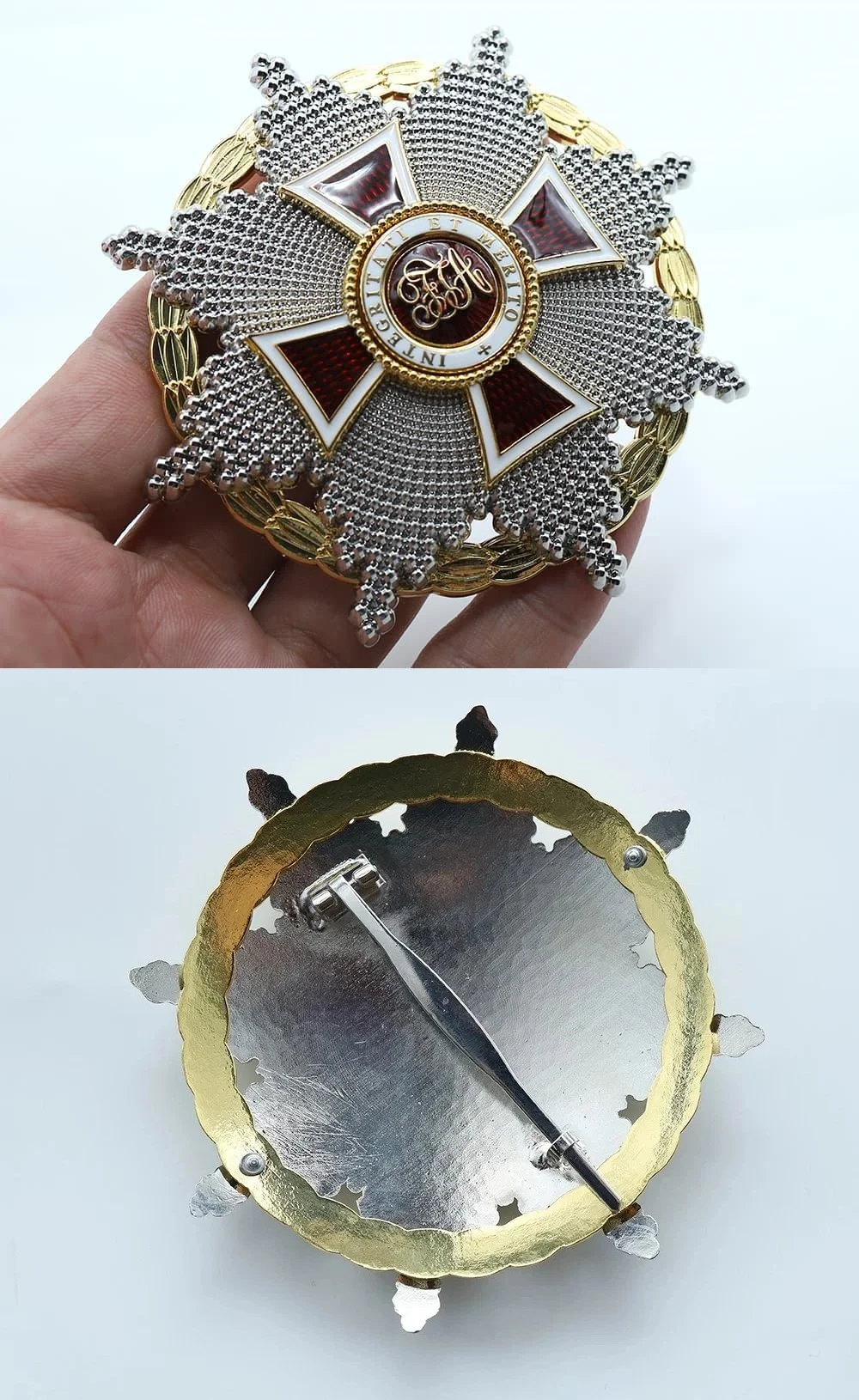 

The Grand Cross Star of Leopold with War Decoration（Austria)