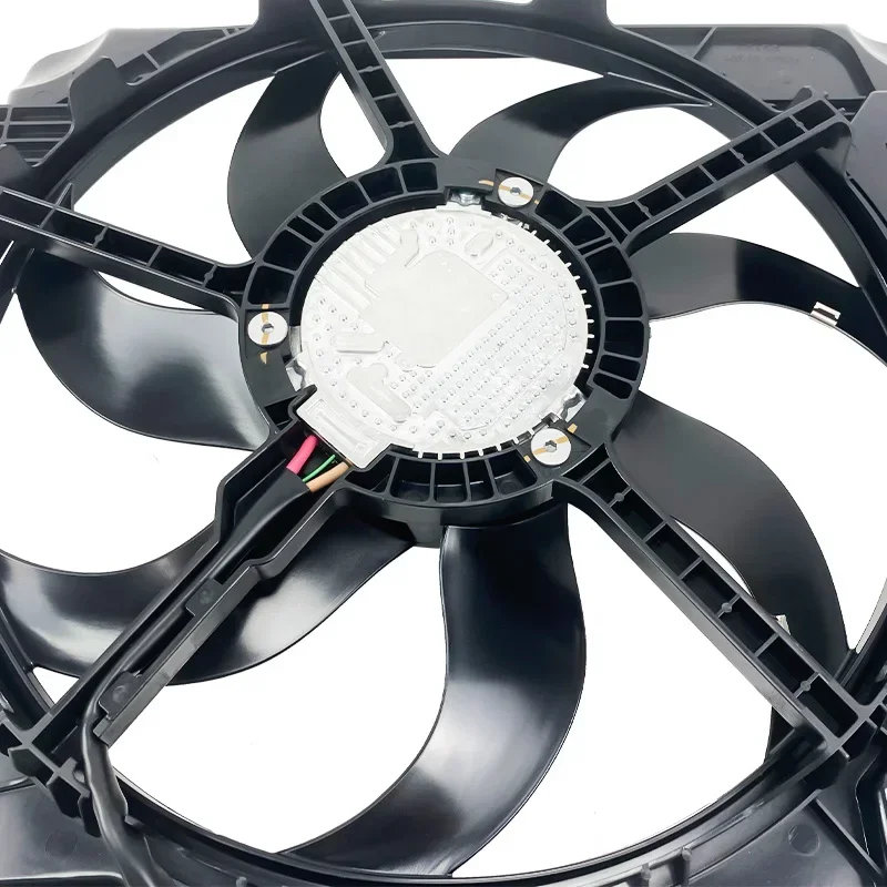 Cooling Fan Assembly For Jeep Wrangler 3.0L 3.6L 2012-2019 68143894 68143894AB Car Radiator