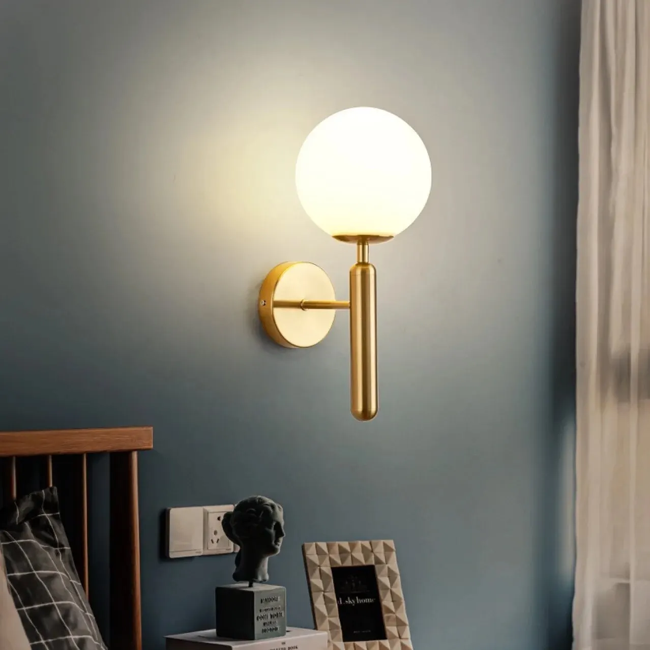 

Nordic Modern Wall Lamp Sconce Beside Bedroom Bathroom Mirror Stair Light Ball Luminaira Indoor Lighting with E27 Base