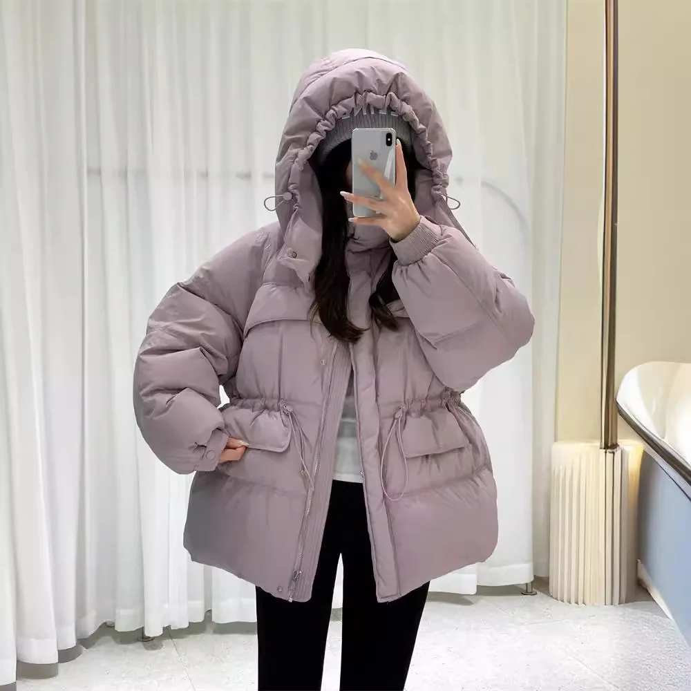 سترة نسائية عالية الخصر مع قلنسوة سترات ضيقة شتوية دافئة متوسطة الطول معاطف منتفخة على شكل بطة بيضاء ملابس خارجية معطف سميك جديد