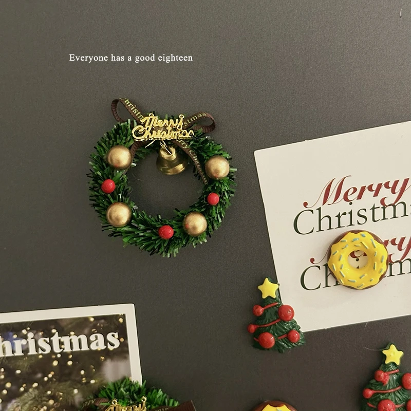 4pcs Christmas donut Figurine Resin Refrigerator Fridge Magnet Whiteboard Sticker Diy Decoration Kitchen Accessories