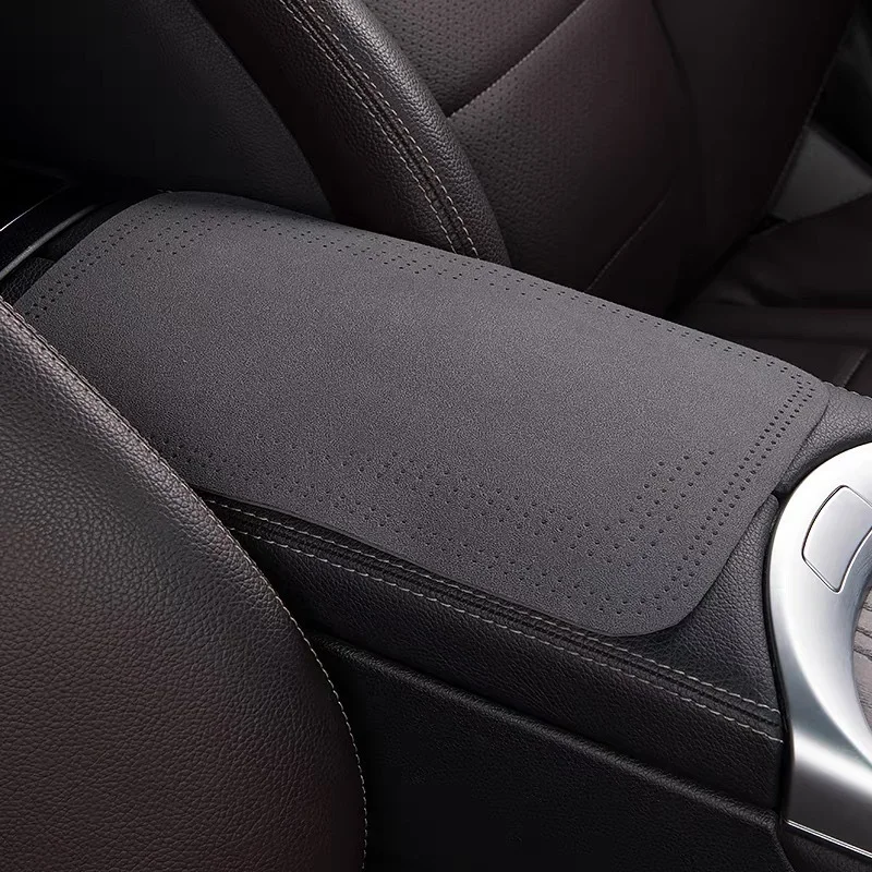 1Pc Car Armrest Box Protection Pad Central Armrest Glove Four Seasons Universal Plush Elbow Pad Interior Accessory