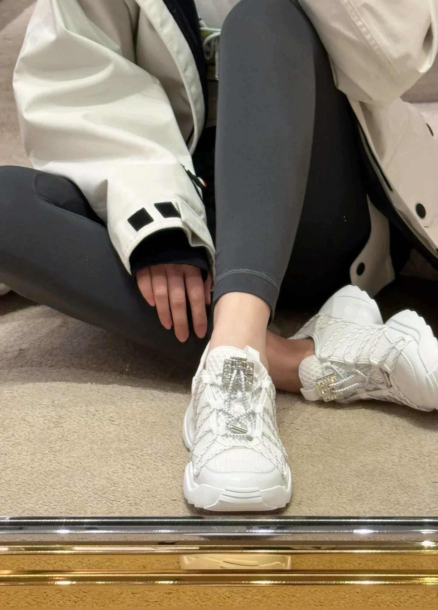 Designer Brand Original Square Button Water Diamond Mesh Dad Shoes Women's Genuine Leather Lace Sports and Leisure Shoes view 6