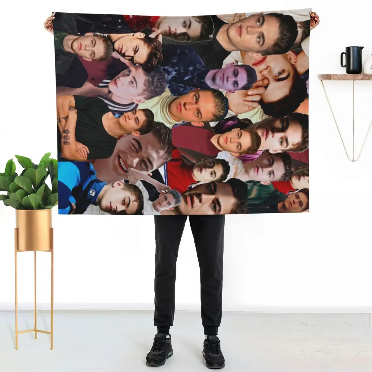 

Hero Fiennes Tiffin Photo Collage Throw Blanket Cozy Warm Blanket for Bed Room Decor