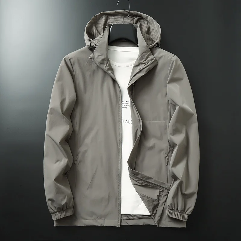 

Loose Fit Windproof Jaet for Men Large Size Spring Autumn Casual Spor Jaet with Detachable Cap Faionable Urban Sle