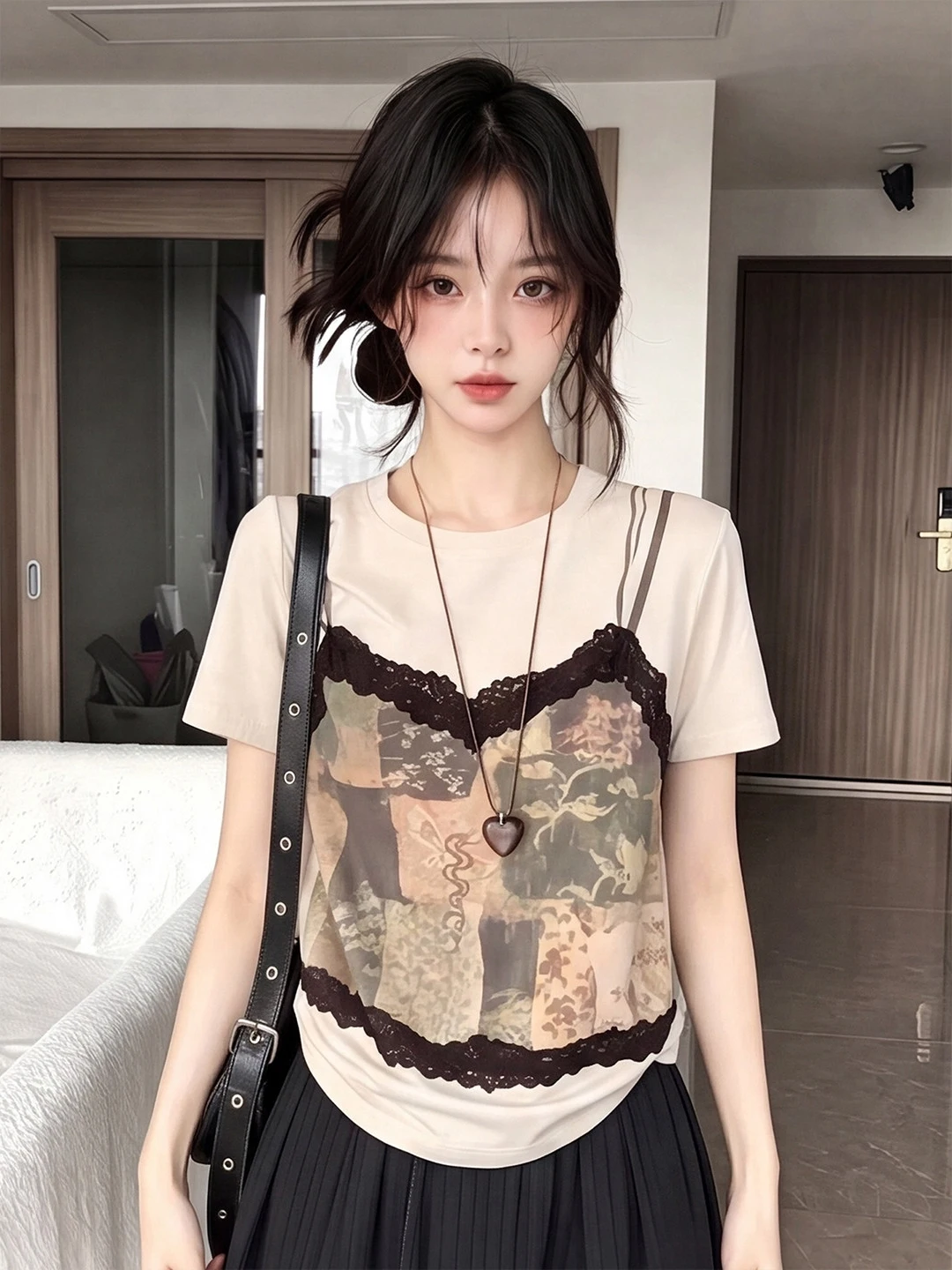 Retro Hong Kong Style Lace Splicing Print Short Sleeve T-Shirt Women Summer plus Size Fake Two-Piece Upper Body Korean Version