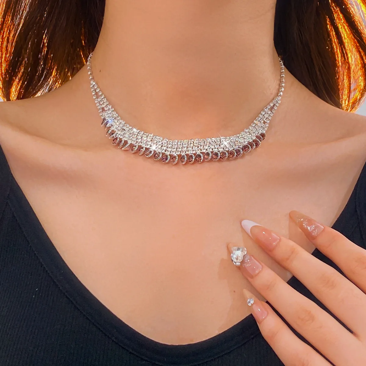European and American cross-border diamond-encrusted fringed necklace, a cold wind, fashionable commuter collarbone chain, light