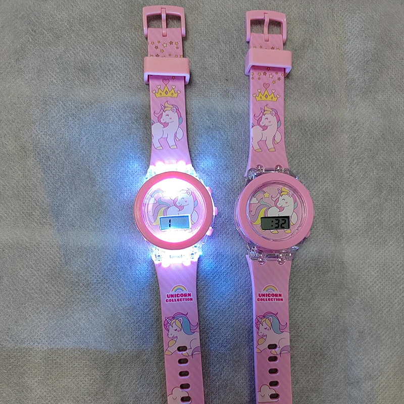 Jam tangan pesta ulang tahun anak perempuan, arloji elektronik Digital koleksi Unicorn, kartun anak perempuan, lampu Flash menyala dalam warna