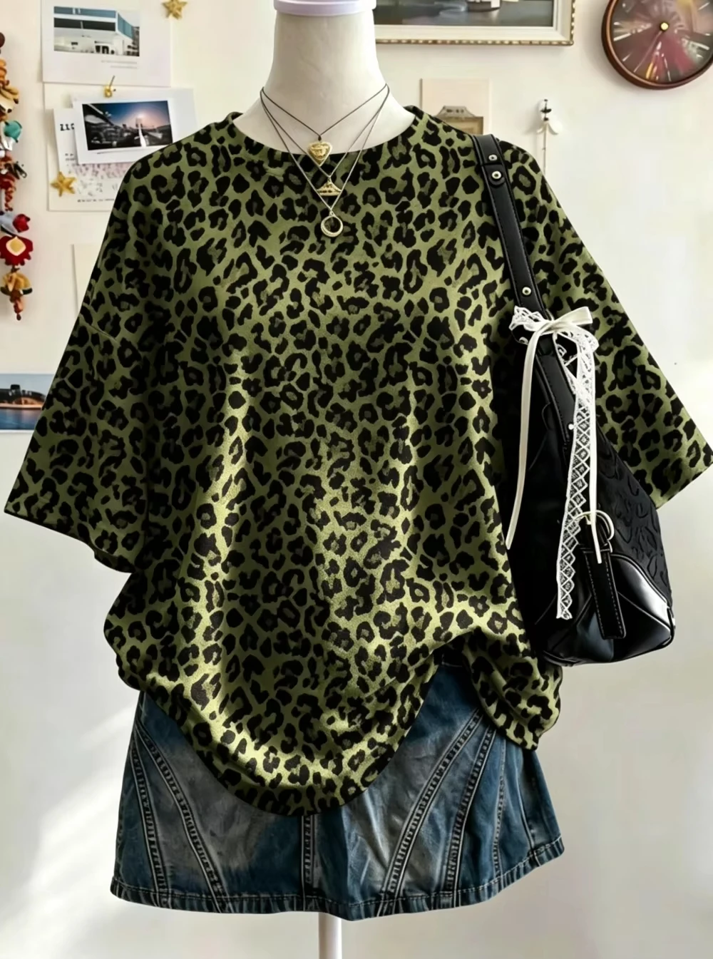 2026 Sommer Y2K Leopardenmuster Lässiges Oversized Rundhals Drop-Shoulder Damen Kurzarm T-Shirt Street Casual Sport-Top – Detail 8