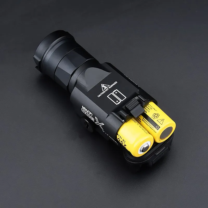 Tactical X300UH-B LED Flashlight 650Lumens Hunting Weapon Scout Light X300 Ultra-High White Light Adjustment Strobe For Glo17 18