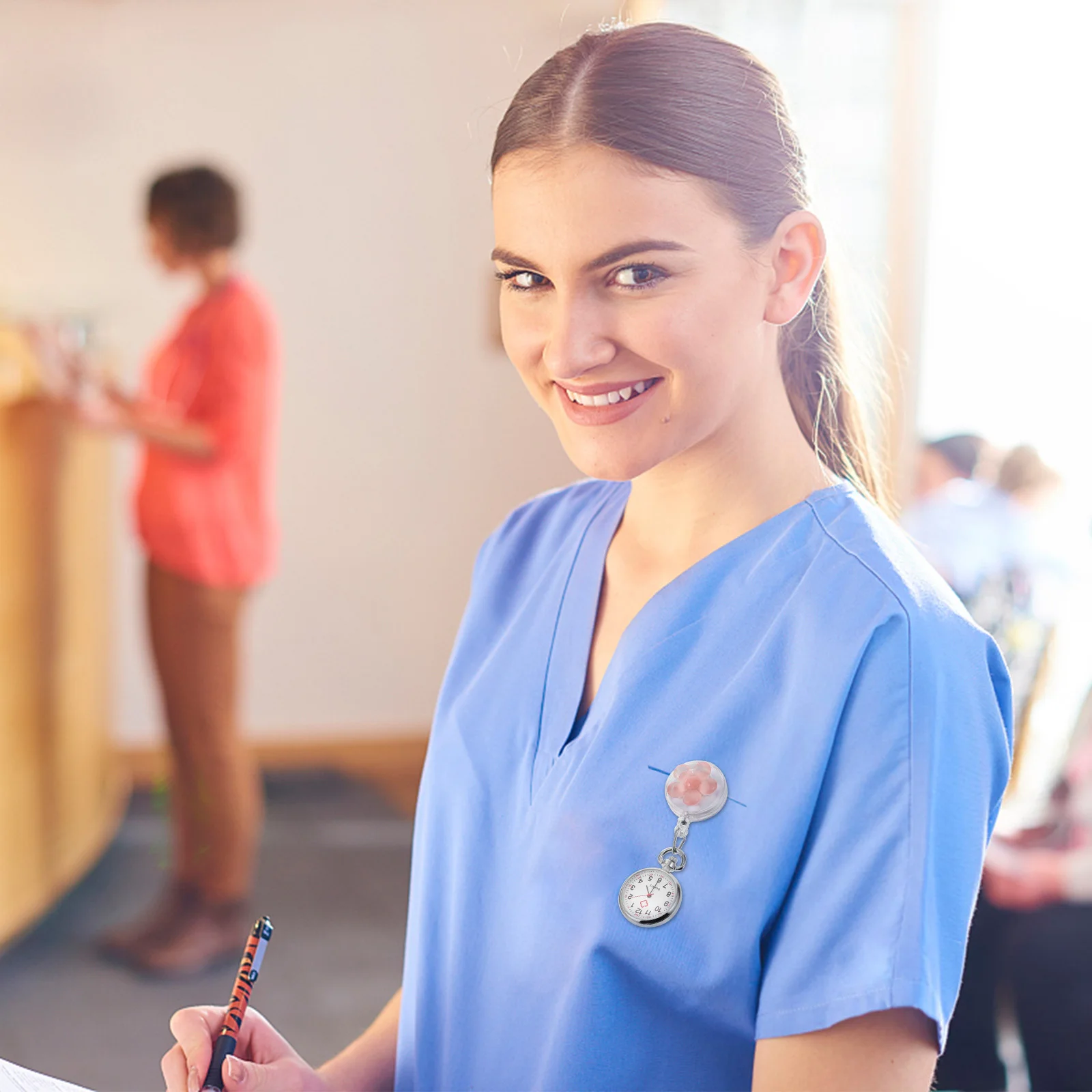 

Часы для медсестры Материал премиум-класса Прочный Практичный Легкий Легкий Простой дизайн Идеальный подарок Медсестры Студенты Мультфильм