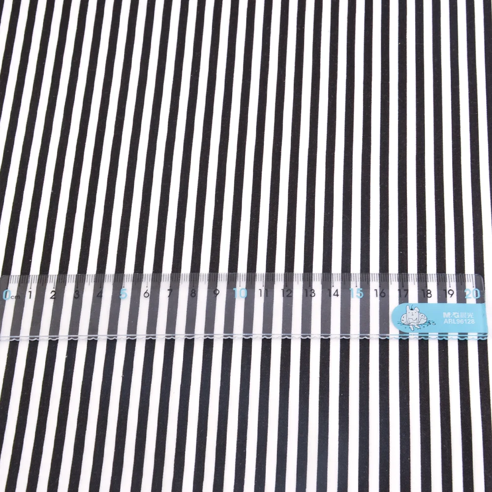 Quality Fabric 100%cotton Quilting DIY Sewing Toys 4.5mm White and Black Stripes for Cushion Bed Sheet Patchwork Textile