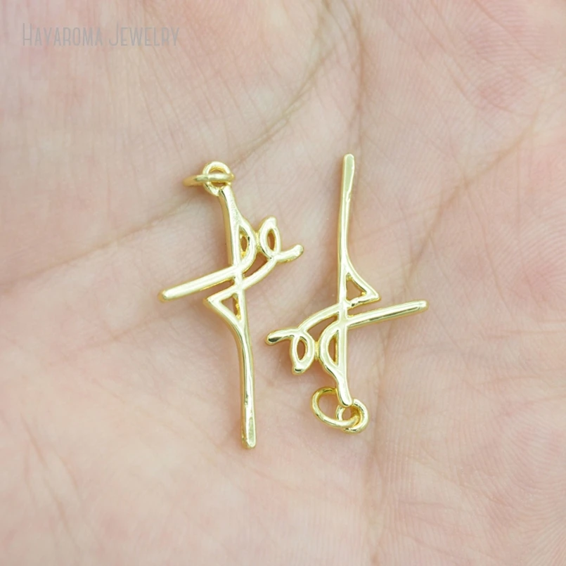 10Pcs Metal Pe Alphabet Letter Copper Wholesale Jewelry Gold Color Pendant PM52944