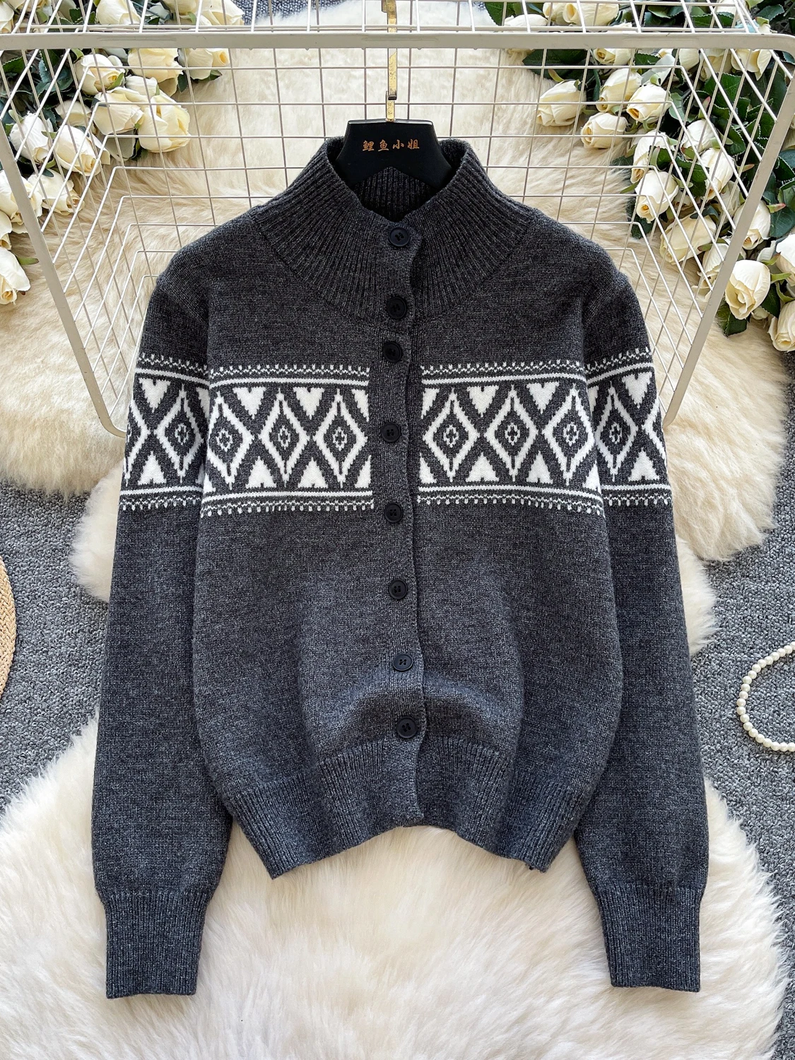 

Корейский вязаный кардиган с воротником-стойкой, узором «фейр-айл», на одной пуговице, для женщин, осень-зима, универсальный...