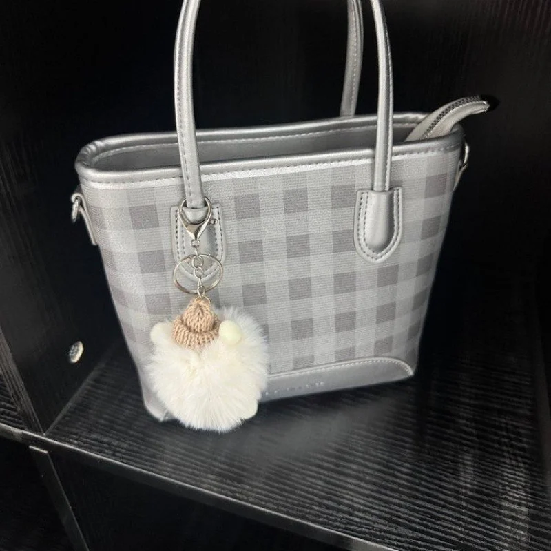 

Chic Gathered Bucket Bag For Women Designer Inspired Soft Leather Shoulder Bag With Ruched Detail And Drawstring