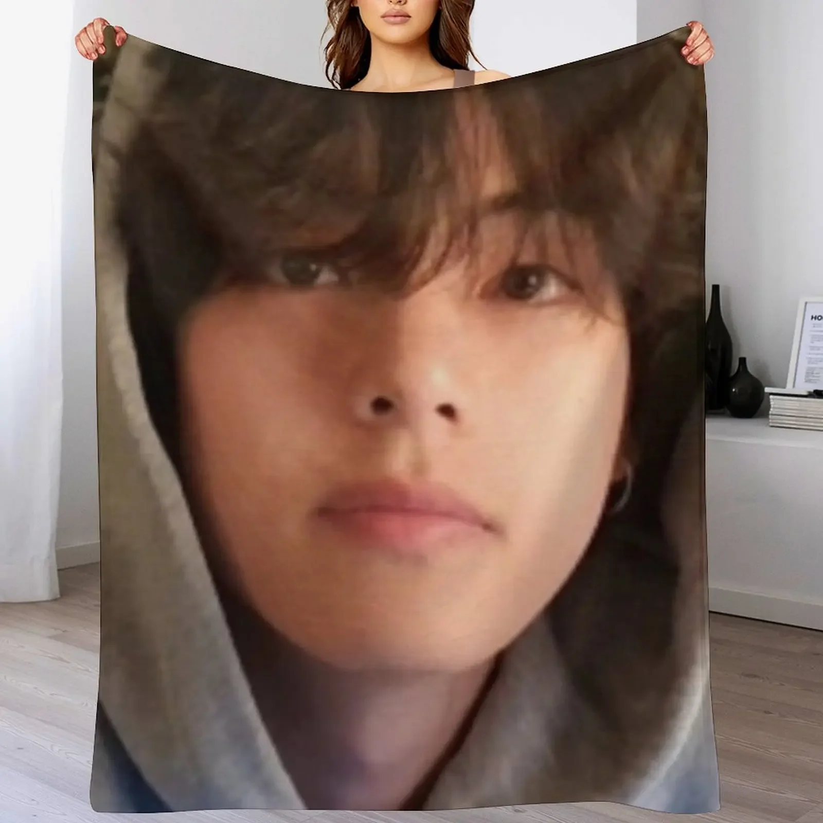 

V Throw Blanket Thins anime Summer Cute Blankets