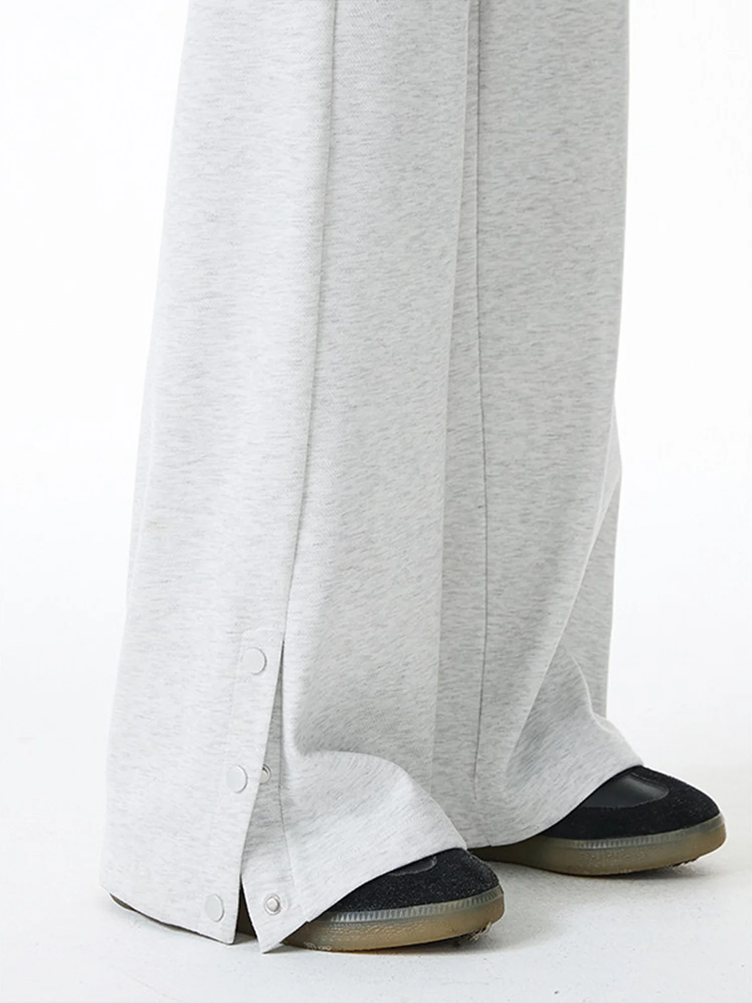 

Мужские спортивные брюки из плотной ткани, прямого кроя, свободные, струящиеся, с широкими штанинами, с раздельными пуговицами, в американском уличном стиле