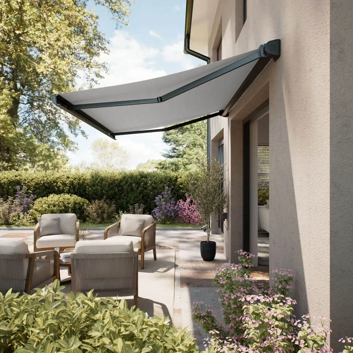 Customized Size and Color Modern Sunshade Long Lasting and Durable Outdoor Canopy Motorized Retractable Luxurious Awning
