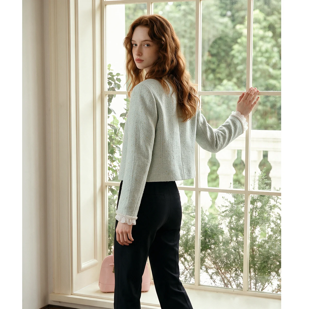 OLrain Short Jacket Women's Clothing 2026 Autumn and Winter New Light Green French Pearl Button Short Jacket GO58QW010526