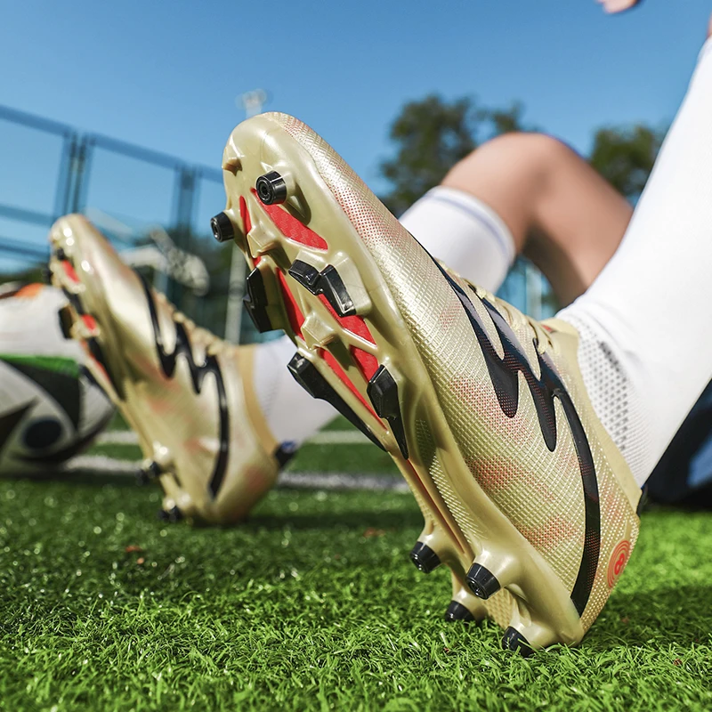 Professional Soccer Shoes Men Lightweight Comfortable Long Spikes Football Boots Outdoor Anti-slip Wear-resistant Sports Shoes