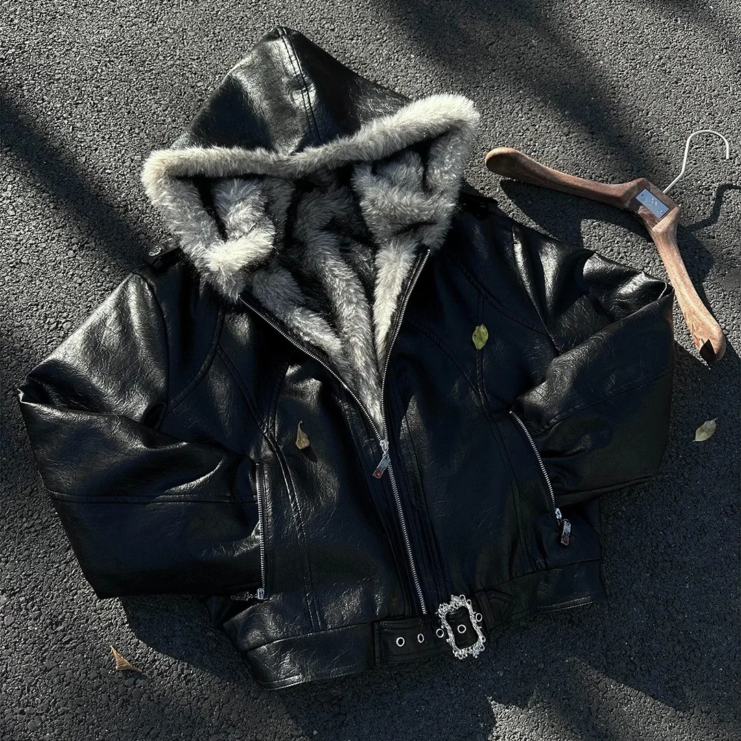 

Мужская зимняя утепленная куртка-худи из хлопка с воротником из искусственного меха в американском уличном стиле, укороченная, приталенная, с кожаными элементами, для байкеров