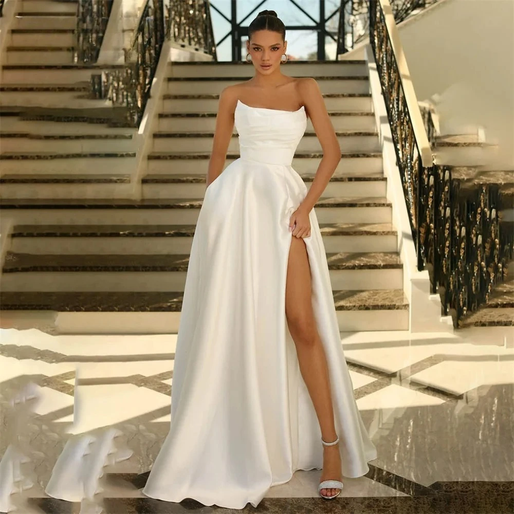 فستان سهرة أخضر بسيط للحفلات من الساتان بدون أكمام طيات فساتين حفلات فتحة عالية سكوب على شكل حرف a فستان المشاهير مخصص