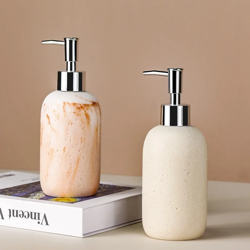 

Creative Resin Portable Lotion Bottle Hotel Shampoo Shower Gel Travel Bottle Silver Pump Soap Dispenser Bathroom Accessories
