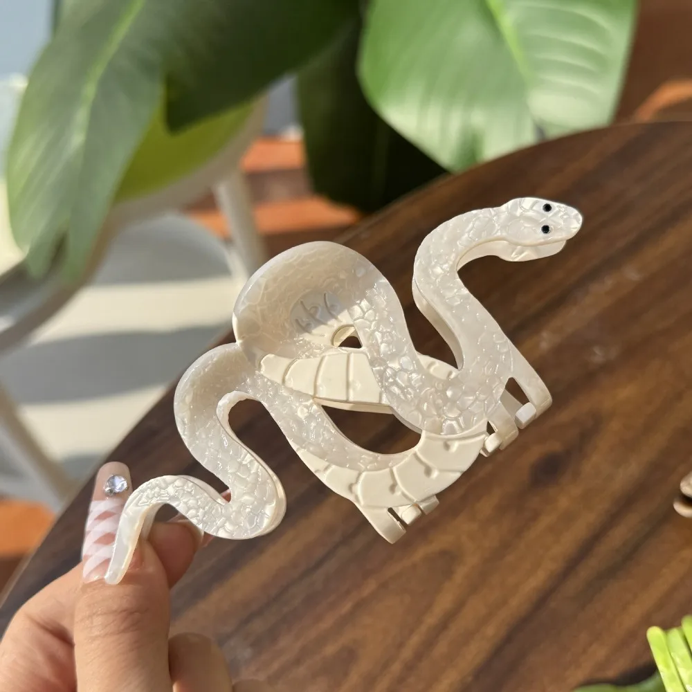 

Exquisite Vintage Snake Hair Claw Acetic Acid Non-slip Snake Hair Clip Retro Jewelry Acetate Crab Clip Hair Styling Accessory