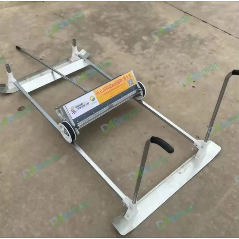 Manual rice seeder, seeder, rice field mulch machine, rice seed seeding seeder