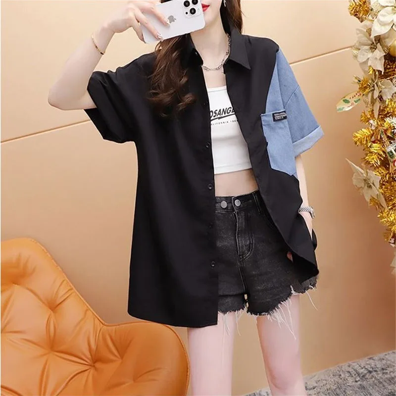 Camicia di jeans patchwork di media lunghezza femminile Primavera Estate Autunno 2025 Nuove donne Top Fashion Camicia resistente al sole Giacca manica corta