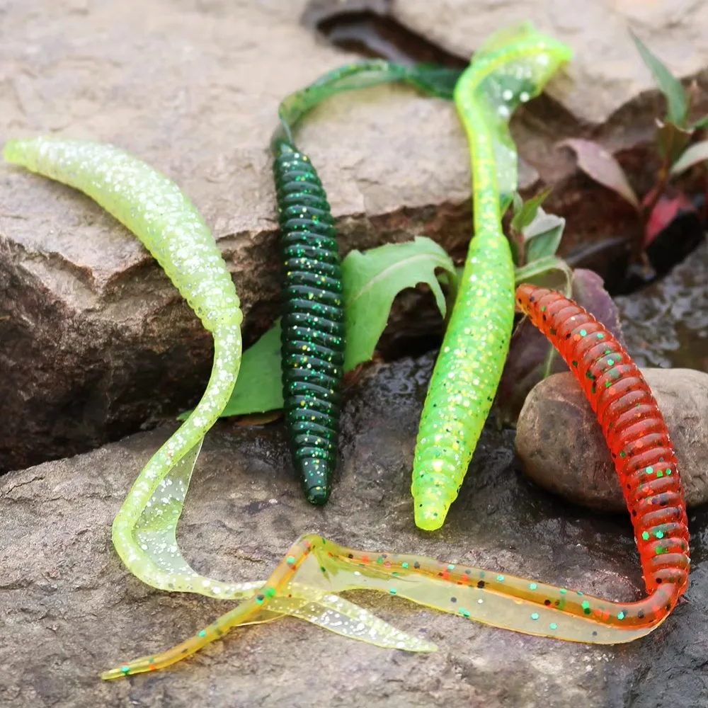 12pcs Long Tail Fishing Lure Screw Thread