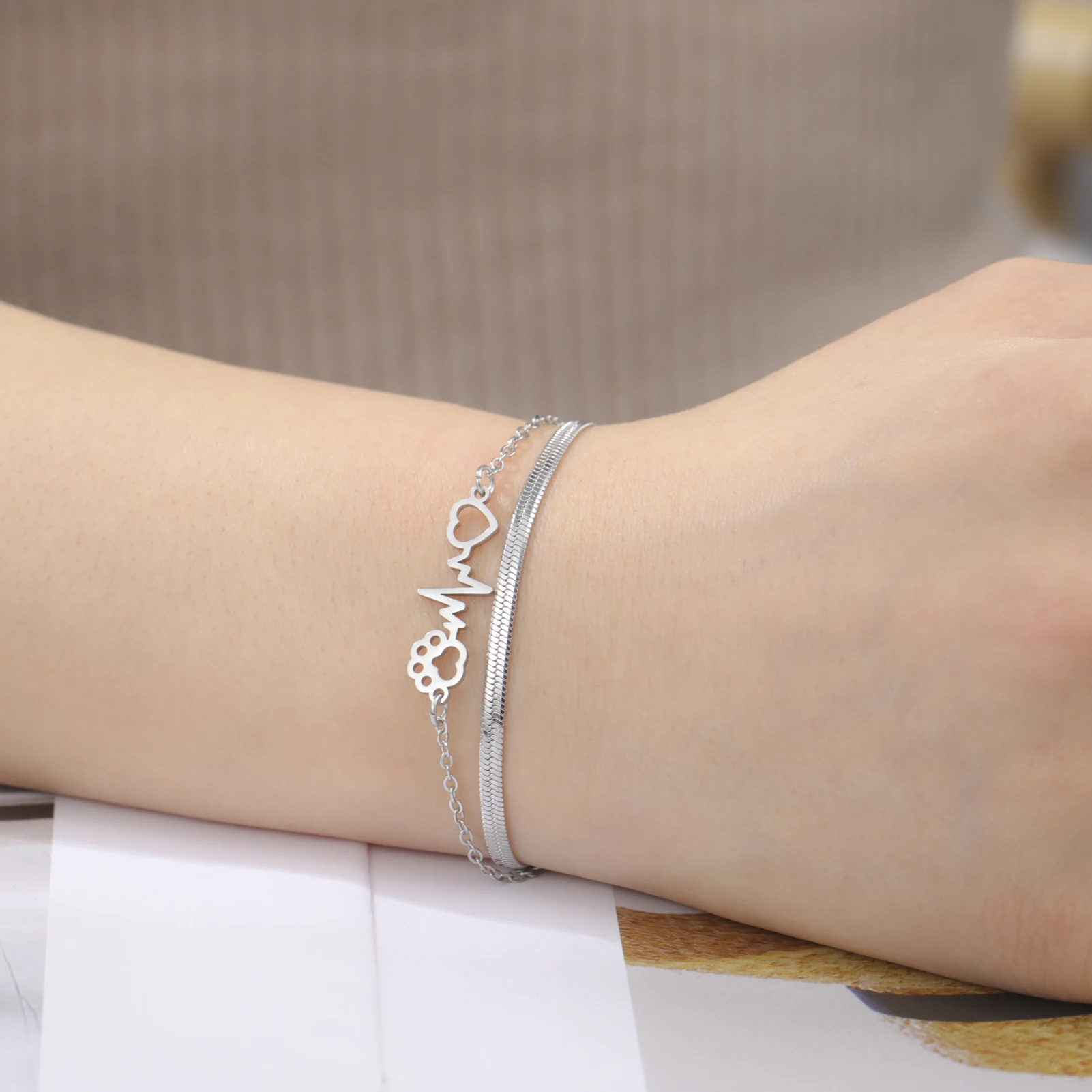 Electrocardiogram Love Cat Claw Pendant Stainless Steel Bracelet Women Fashion Cute Cat Claw Bracelet Birthday Gift Jewelry Gift
