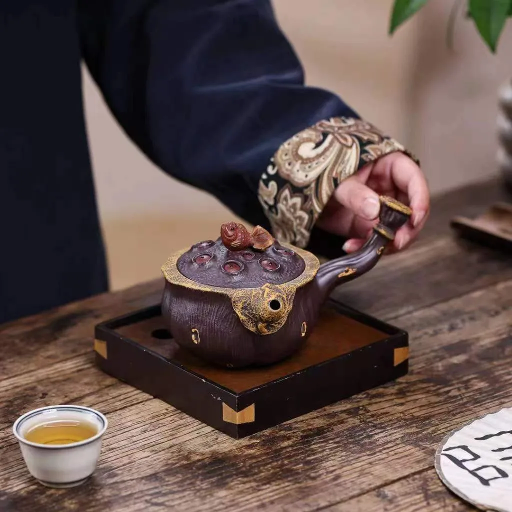 High Quality Real Yixing Jasaho Zisha Clay Teapot Goldfish Seed Leaf Side Handle Pot Purple Creative Boutique Bionic
