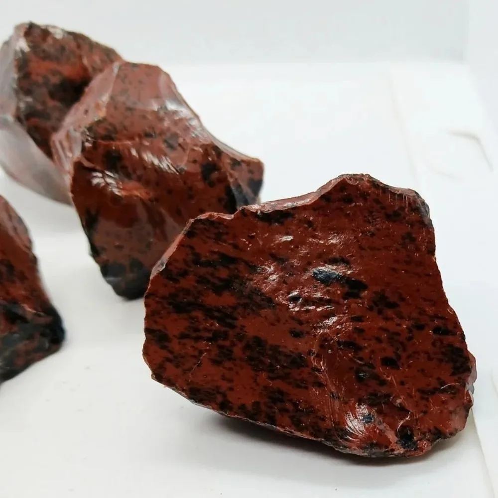 Red Obsidian Raw Stone Natural Rough Crystal Specimen, Volcanic Lava Gemstone for Reiki Healing, Meditation, Aquarium