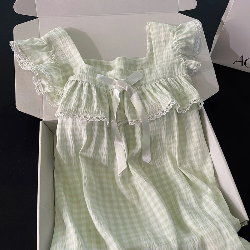DAIMELU sleeveless pajamas pajamas women's summer new sweet bow pure cotton suspenders with chest pads green plaid nightgown