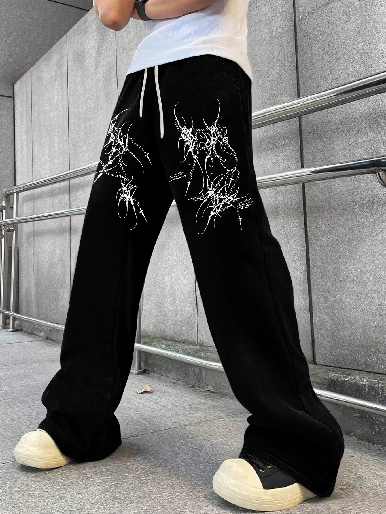

Men's Loose Gothic Print Jogging Pants Loose Straight Tapered Full Length Casual Sports Pants Casual Four Seasons Comfort
