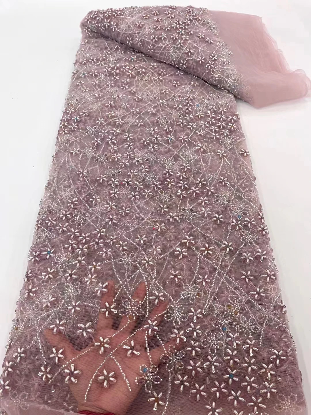 New heavy three-dimensional beads sequin rice beads lace, Europe and the United States high-end embroidery wedding gown gown