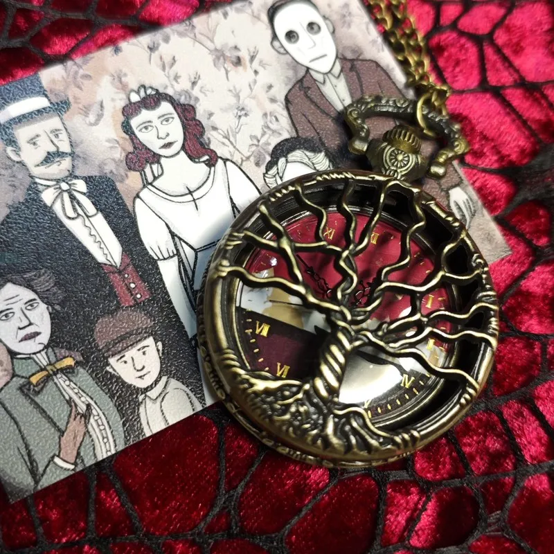 Auf Lager Selbstentworfenes Spiel Rusty Lake: Roots [Die Vergangenheit ist nie tot, sie ist nicht einmal mehr Vergangenheit] Taschenuhr Kreatives Sammlerstück Spielzeug