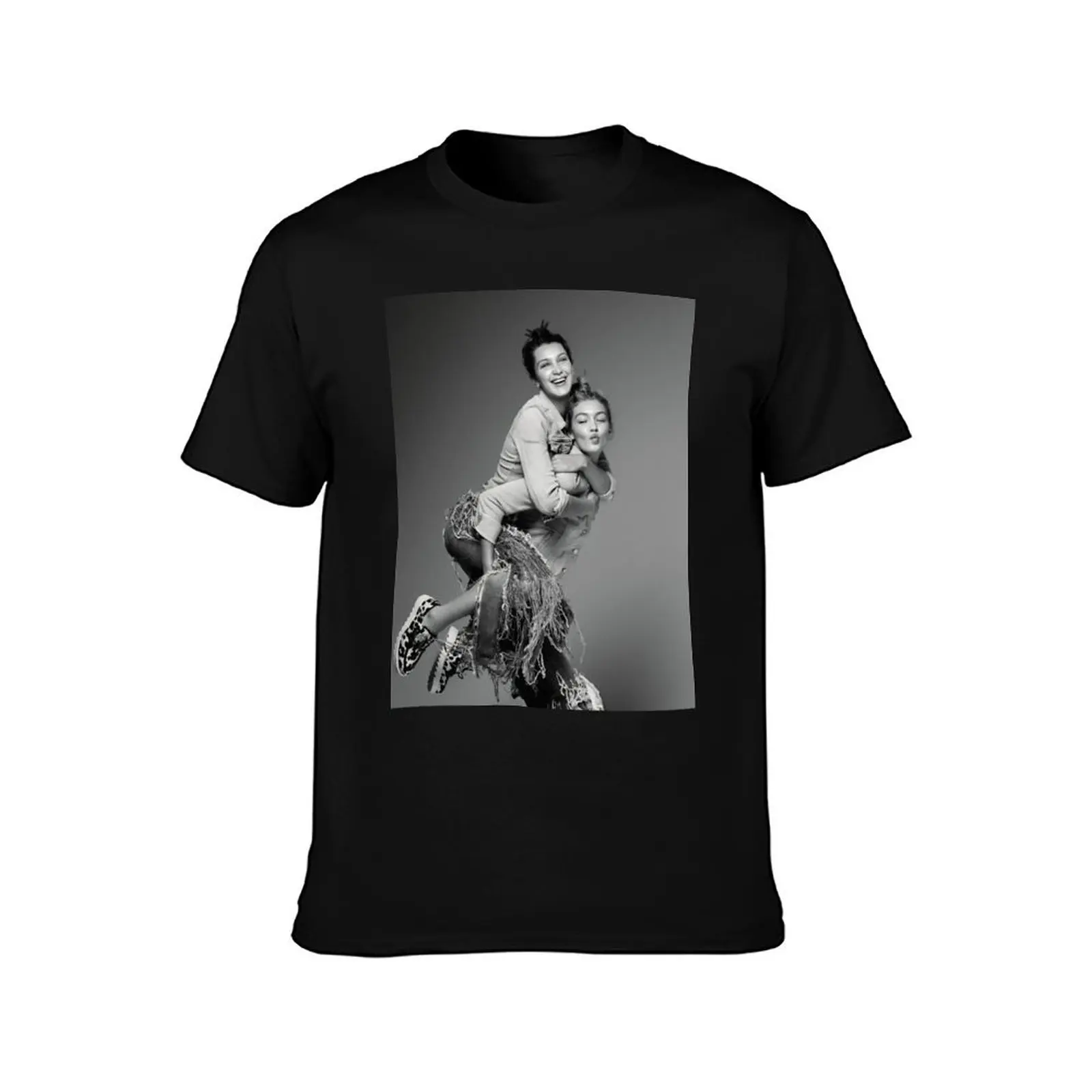 BELLA & GIGI HADID T-Shirt Running Performance Short Sleeve Tee T-Shirt
