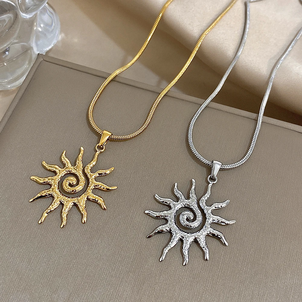 Unique Spiral Sun Totem Pendant Necklace for Women Men Stylish Gold Silver Color Stainless Steel Necklaces Charm Ethnic Jewelry