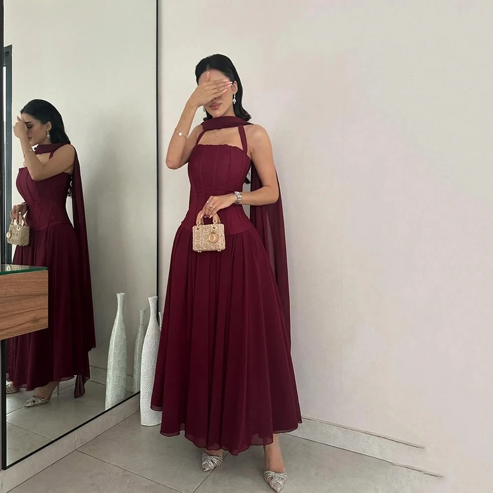 Eleganckie suknie szyte na miarę na studniówkę, przyjęcie koktajlowe, wieczorowe, damskie suknie wieczorowe, długie sukienki damskie na przyjęcia, suknie damskie na wesela, suknie balowe.