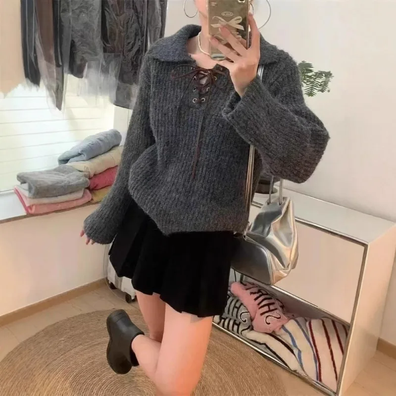 2026 Autumn and Winter Women's Design Sense New Lapel Tie Half Grid Knitted Thick Sweater Loose Warm Cardigan Wool Sweater
